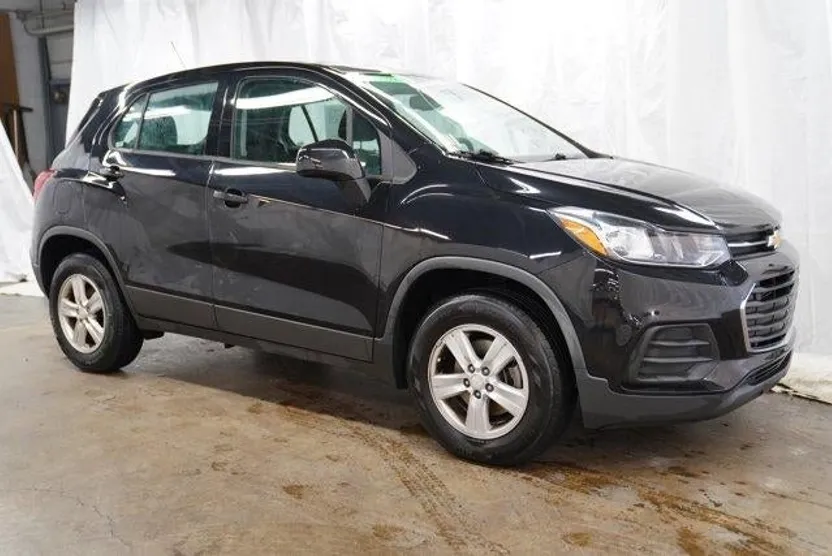 2018 Chevrolet Trax LS photo 1