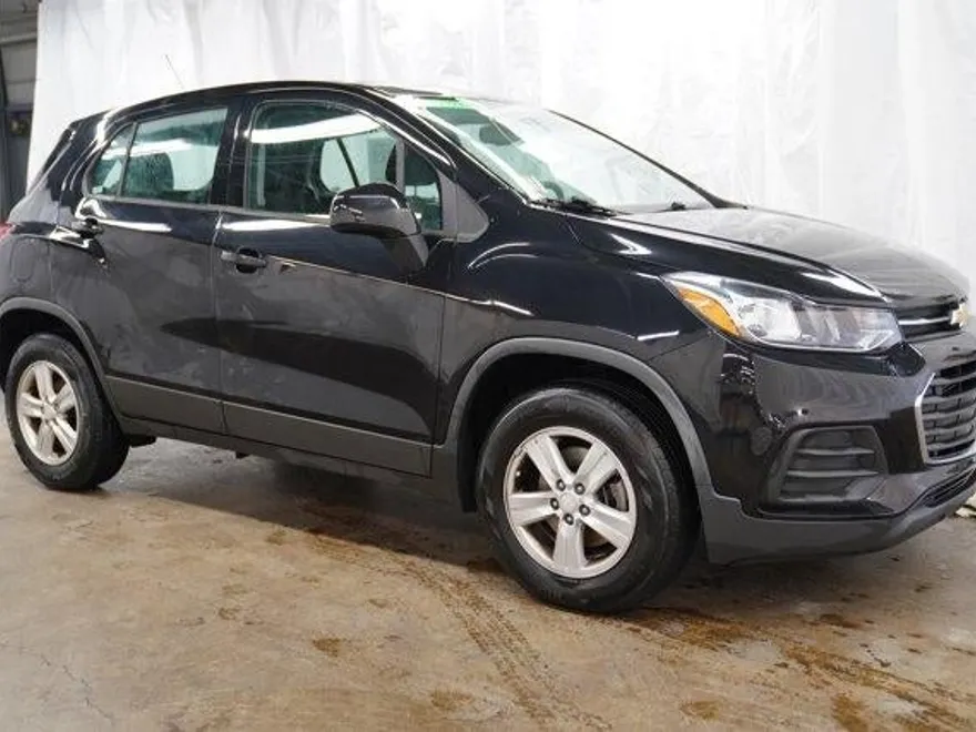 2018 Chevrolet Trax LS photo 1