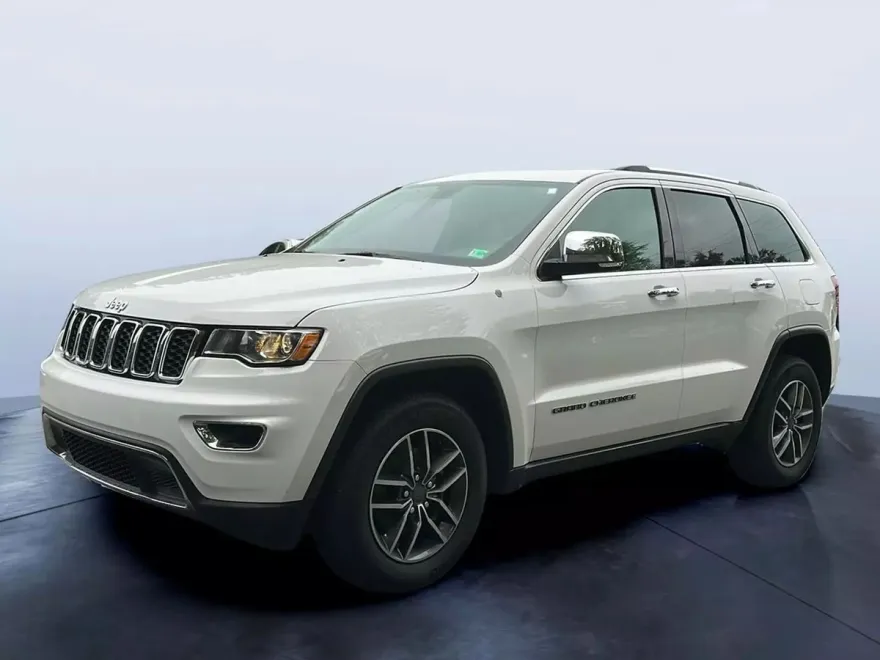 2020 Jeep Grand Cherokee Limited Sport photo 1