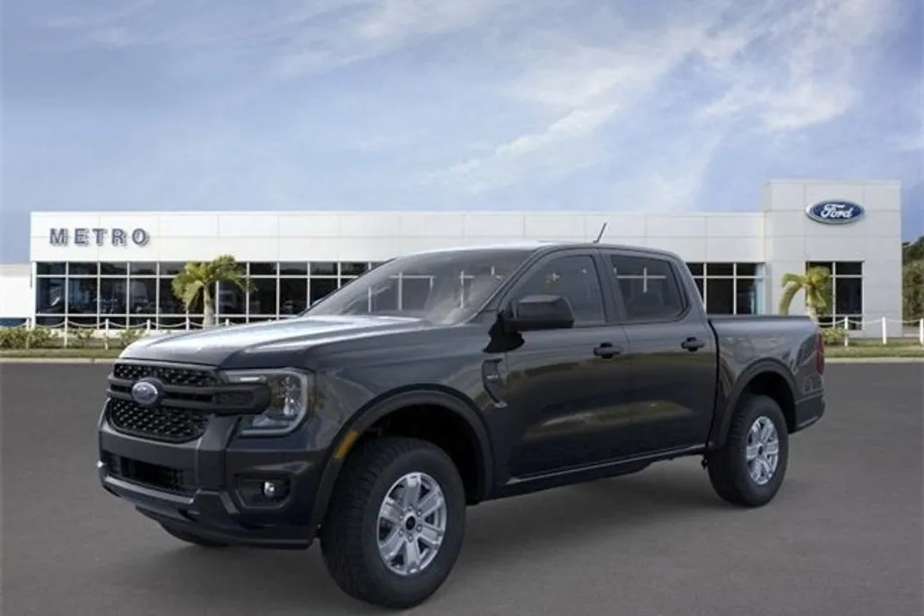 2025 Ford Ranger XL photo 1