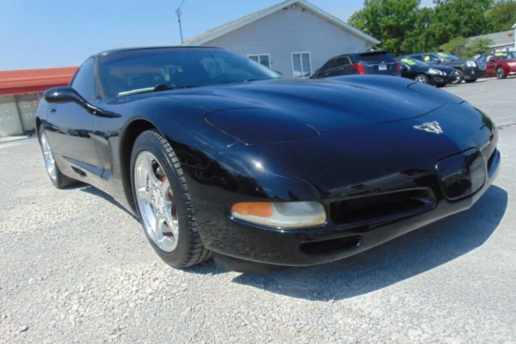 2003 Chevrolet Corvette photo 1