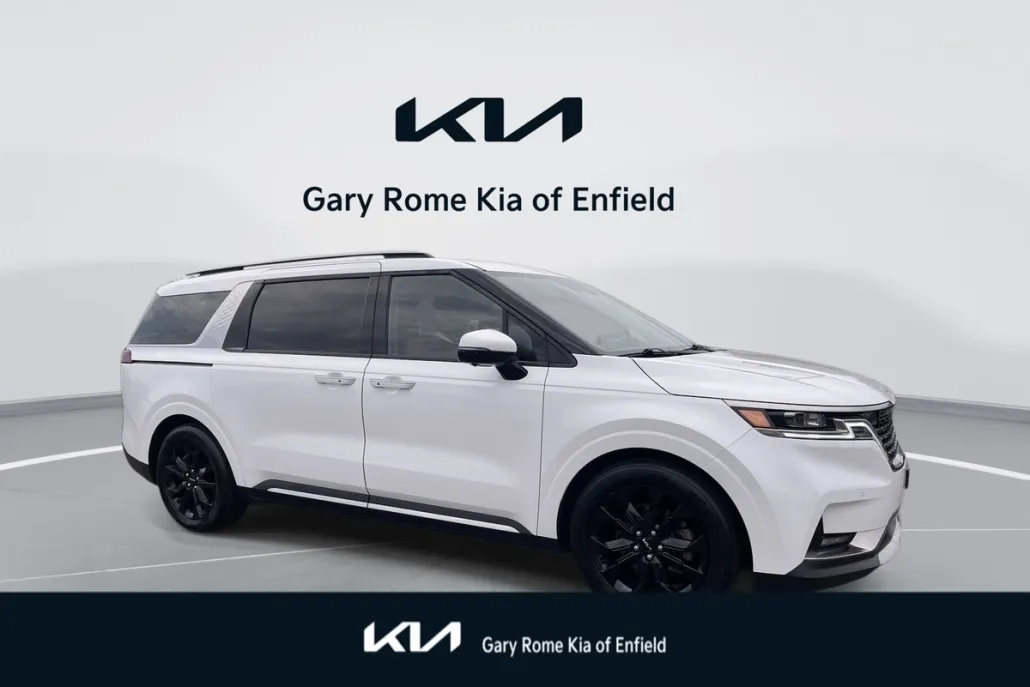 2024 Kia Carnival SX Prestige photo 1