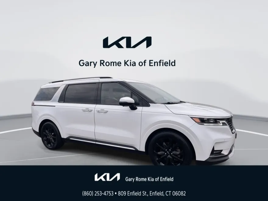 2024 Kia Carnival SX Prestige photo 1