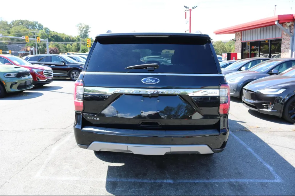 2021 Ford Expedition MAX Limited photo 1