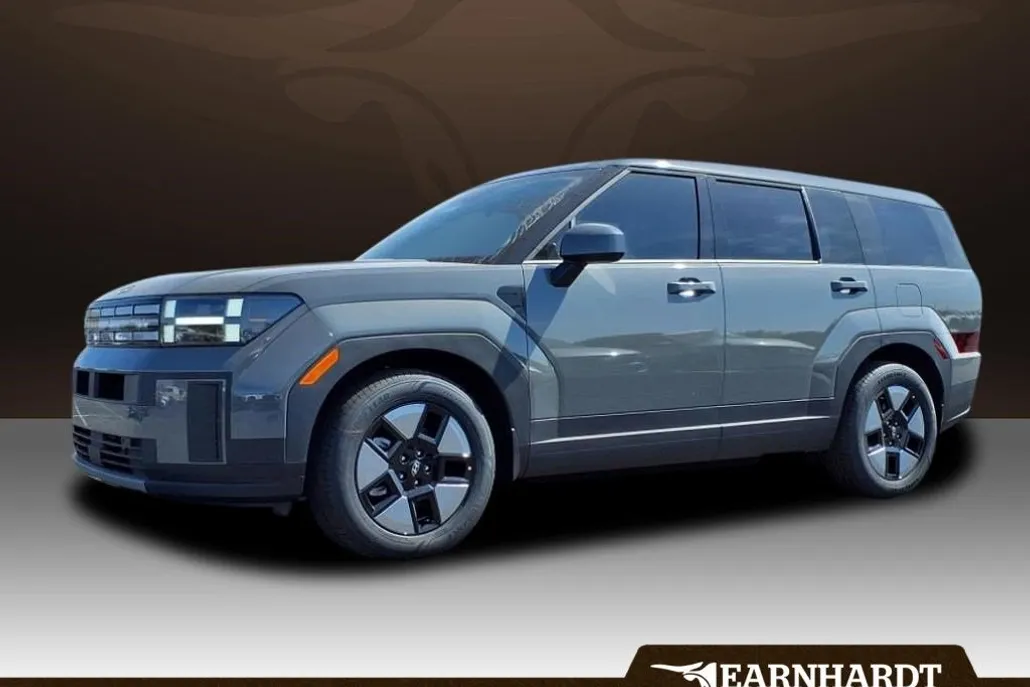 2026 Hyundai Santa Fe SE photo 1