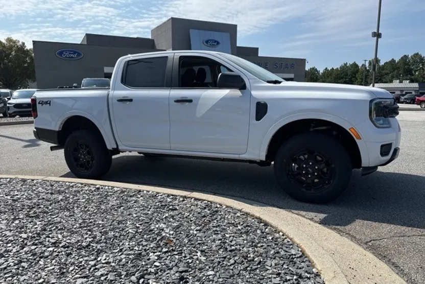 2025 Ford Ranger XLT photo 1