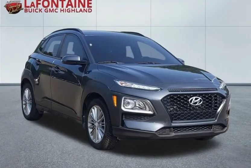 2020 Hyundai Kona SEL photo 1