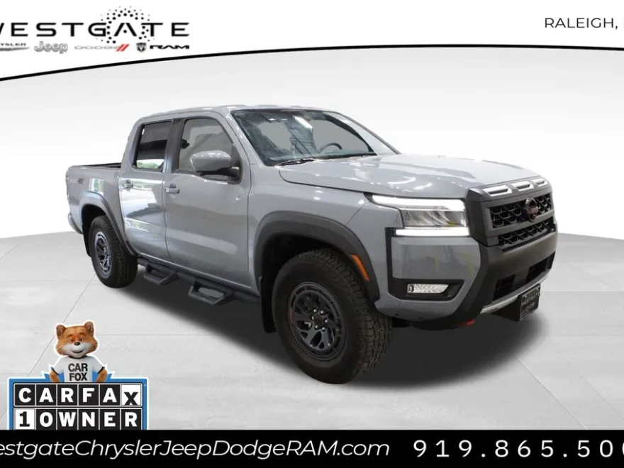 2025 Nissan Frontier PRO-4X photo 1