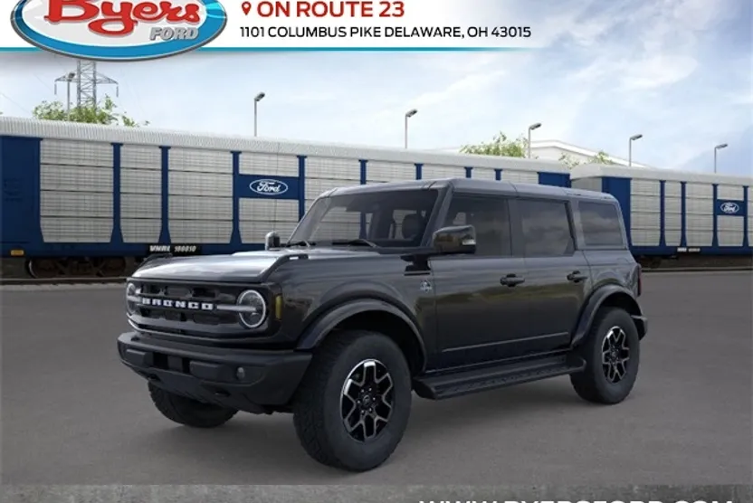 2025 Ford Bronco Outer Banks photo 1