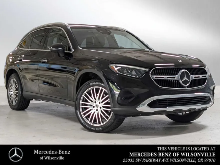2023 Mercedes Benz GLC 300 4MATIC photo 1