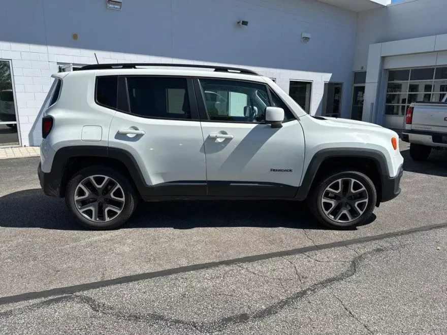 2018 Jeep Renegade Latitude North Edition photo 1