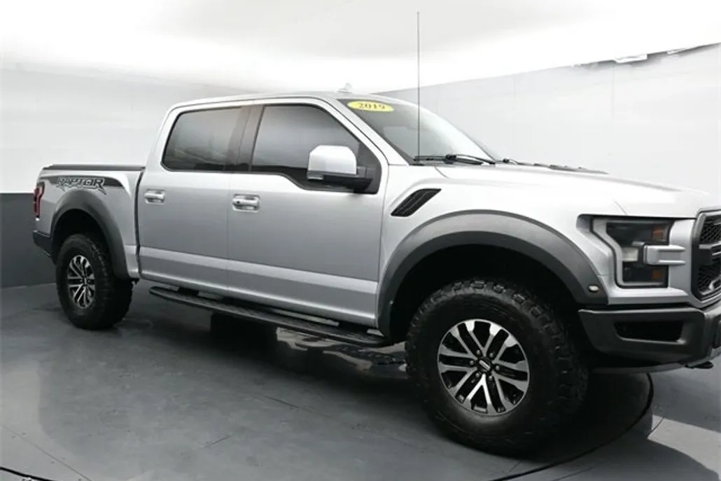 2019 Ford F-150 Raptor photo 1