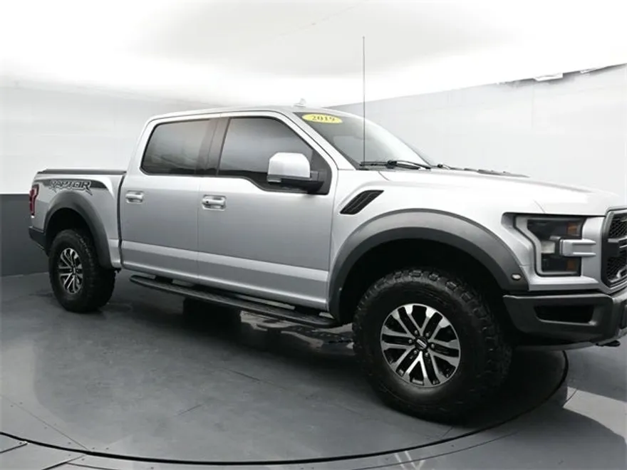 2019 Ford F-150 Raptor photo 1