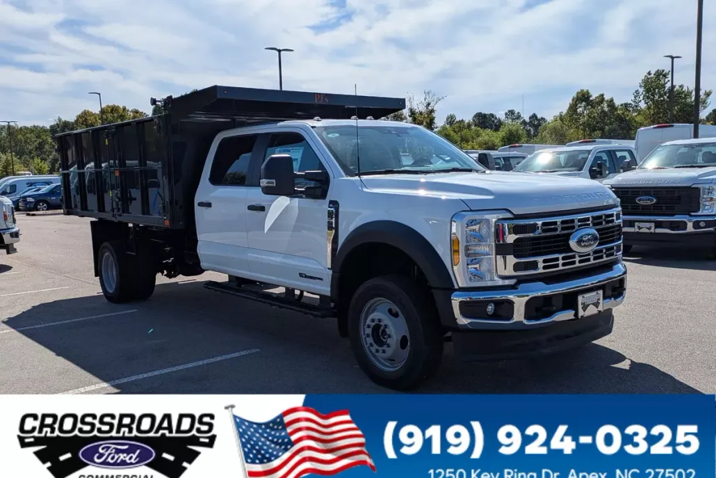 2025 Ford F-550 XL photo 1