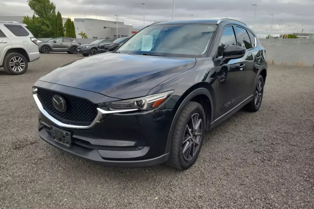 2017 Mazda CX-5 Grand Touring photo 1