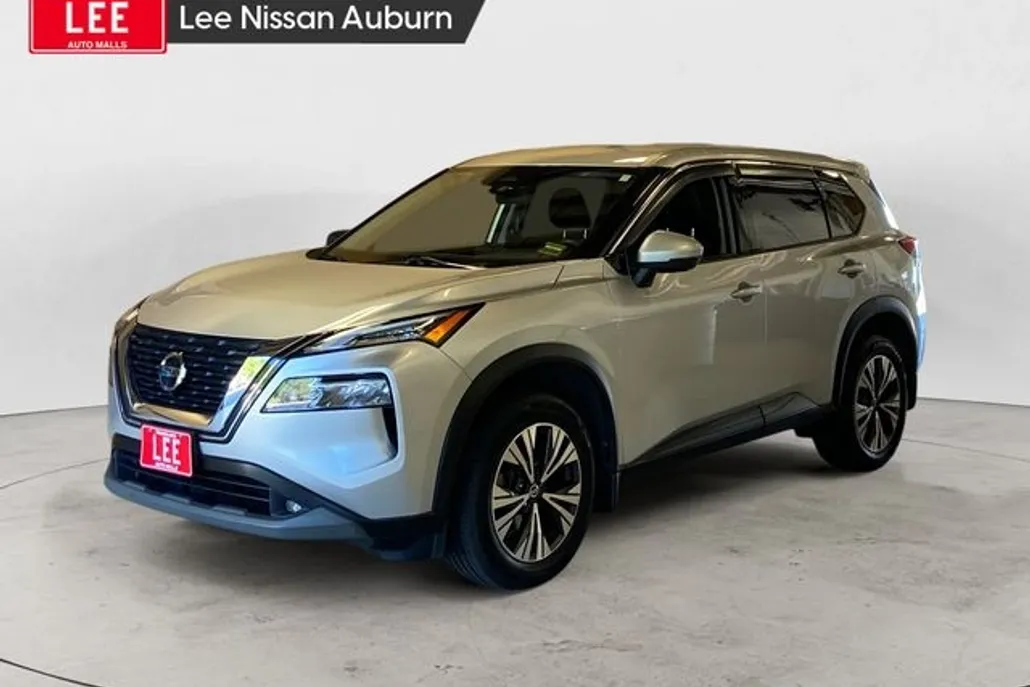 2021 Nissan Rogue SV photo 1