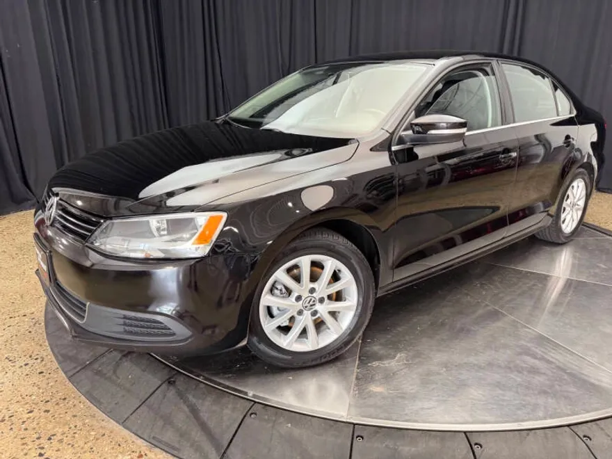 2014 Volkswagen Jetta SE photo 1