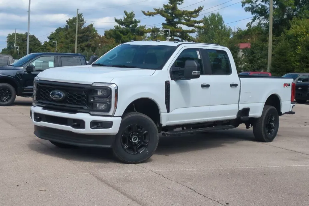 2026 Ford F-350 XL photo 1