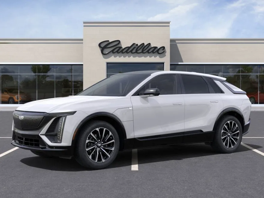 2025 Cadillac Lyriq Sport photo 1
