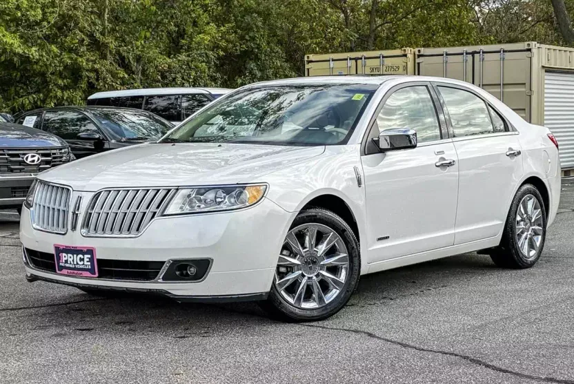 2011 Lincoln MKZ Hybrid Base photo 1