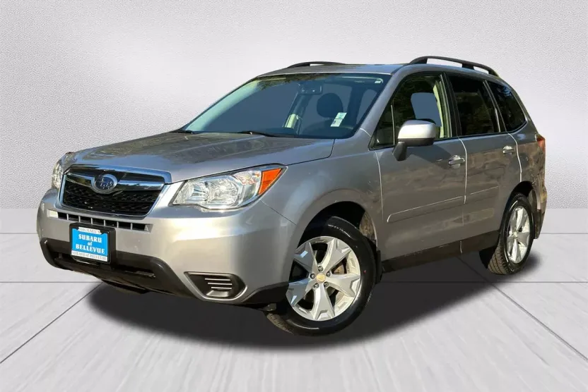 2016 Subaru Forester 2.5i Premium photo 1