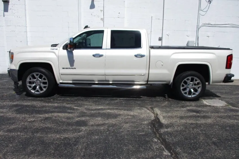 2015 Gmc Sierra 1500 SLT photo 1