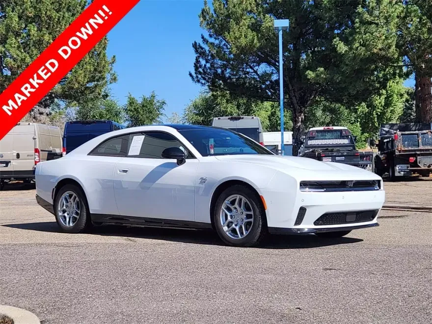 2025 Dodge Charger Daytona R/T AWD photo 1