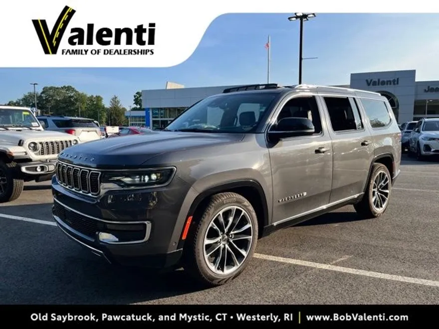 2023 Jeep Wagoneer Series III photo 1