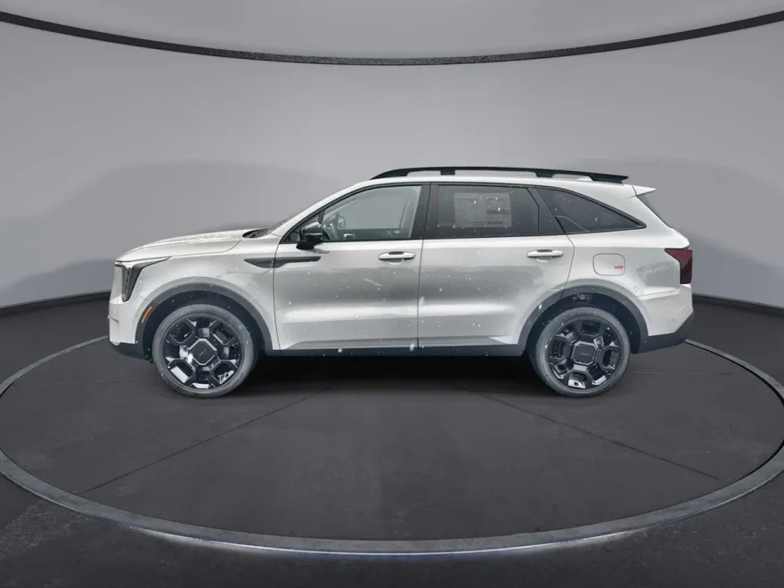 2025 Kia Sorento X-Line SX photo 1