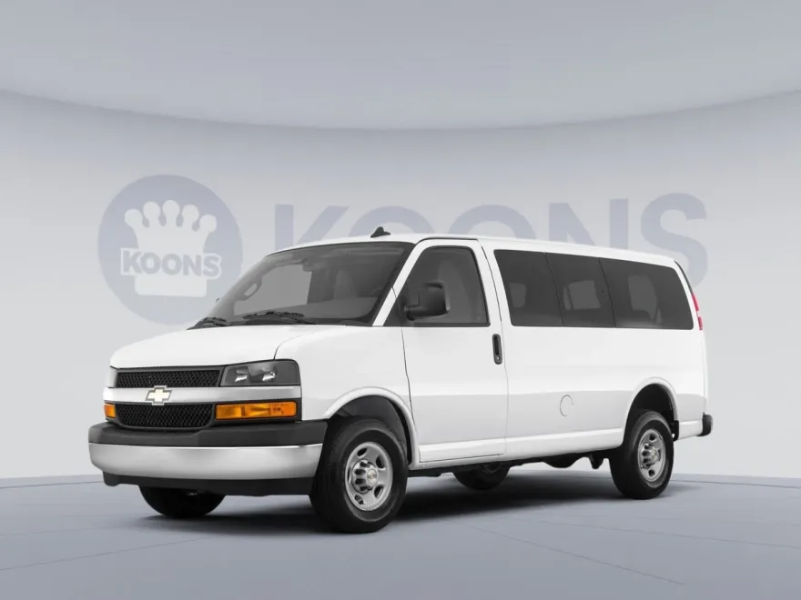 2025 Chevrolet Express Cargo 2500 photo 1