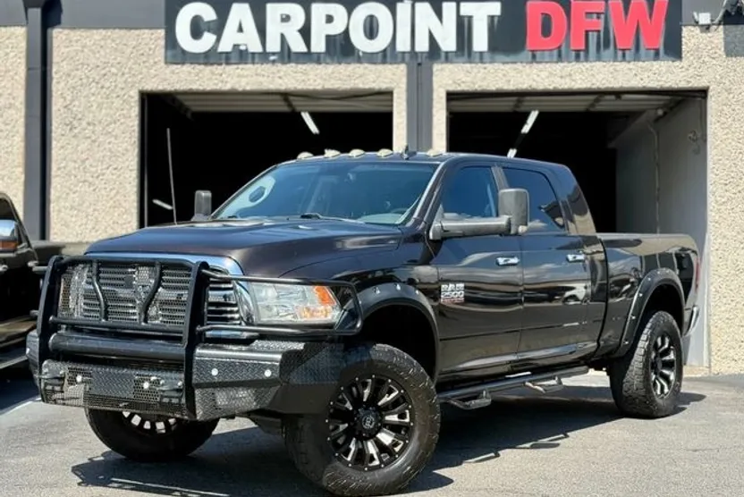 2016 Ram 2500 SLT photo 1