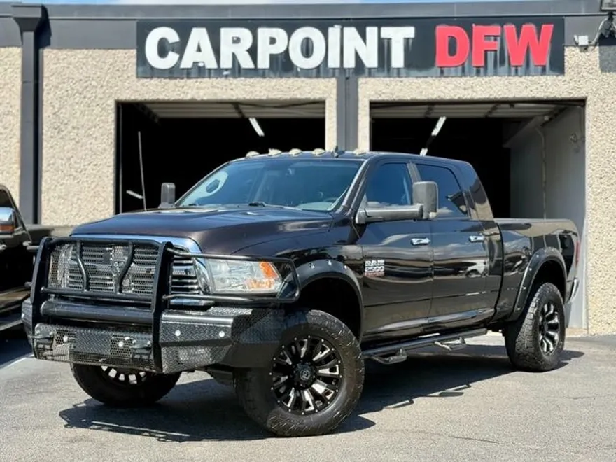 2016 Ram 2500 SLT photo 1