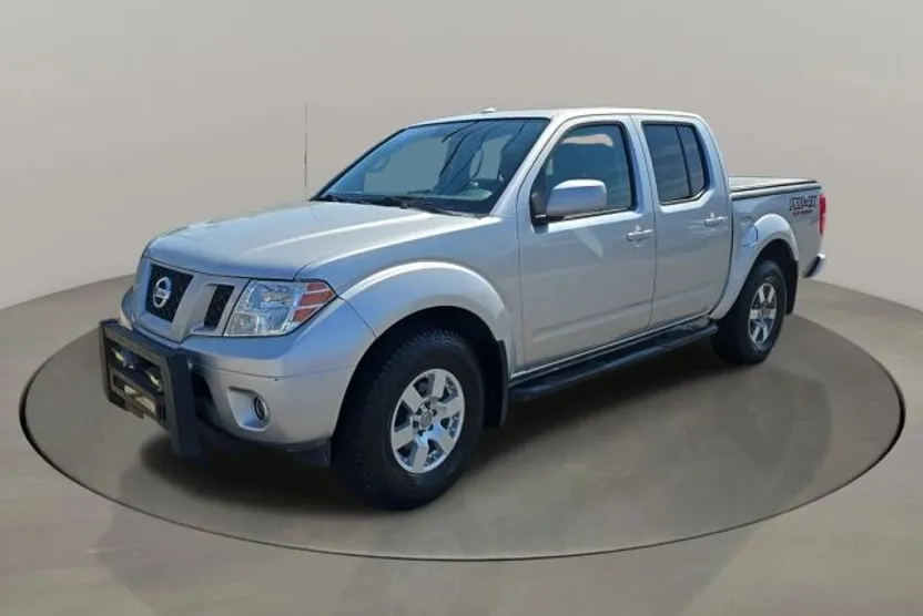2012 Nissan Frontier Crew Cab PRO-4X photo 1