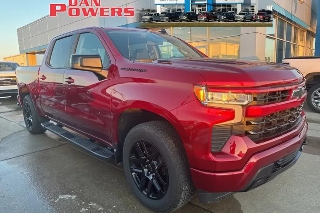 2024 Chevrolet Silverado 1500 RST photo 1