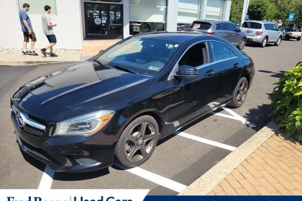 2014 Mercedes Benz CLA 250 4MATIC photo 1
