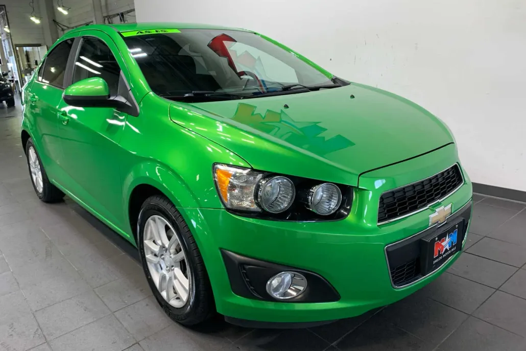 2015 Chevrolet Sonic LT photo 1