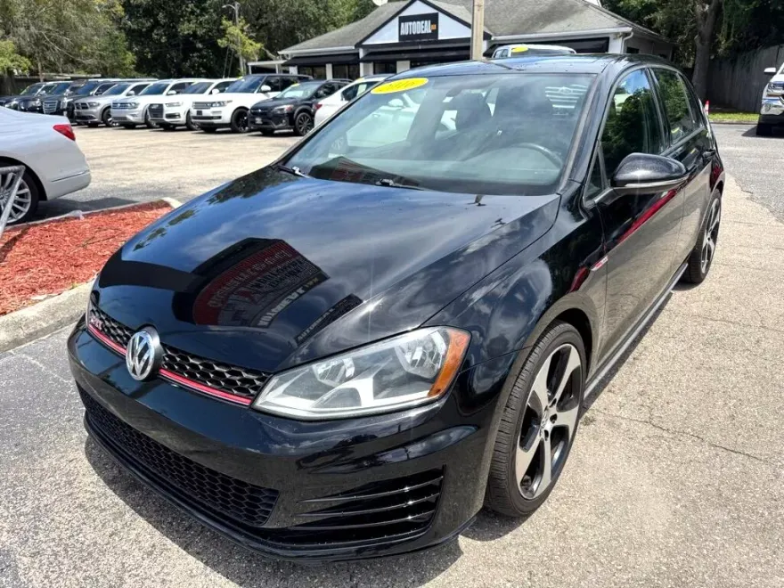 2016 Volkswagen Golf GTI SE photo 1
