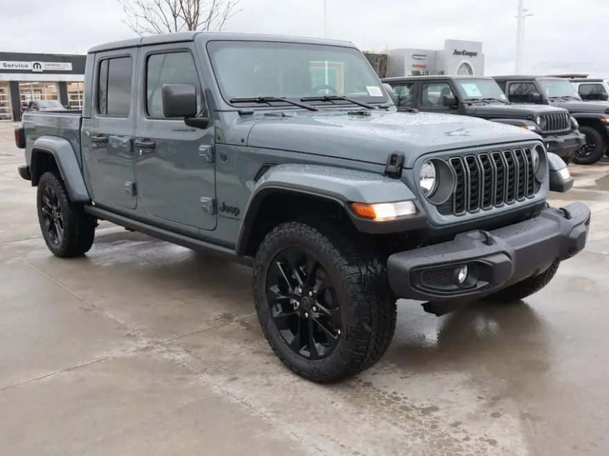 2025 Jeep Gladiator Sport photo 1