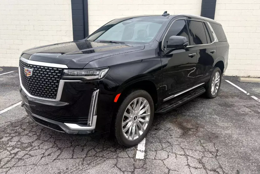 2023 Cadillac Escalade Premium Luxury photo 1