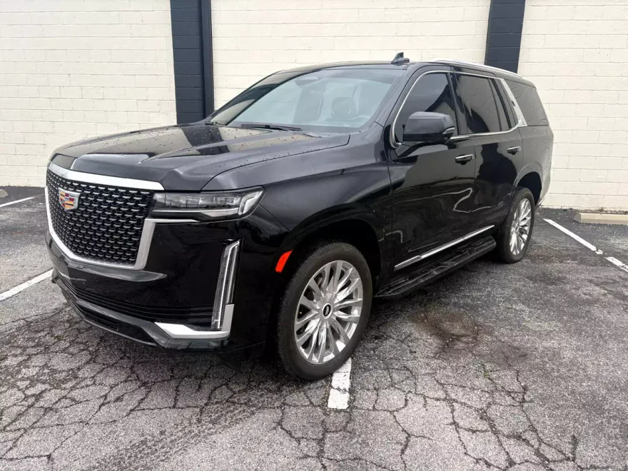 2023 Cadillac Escalade Premium Luxury photo 1