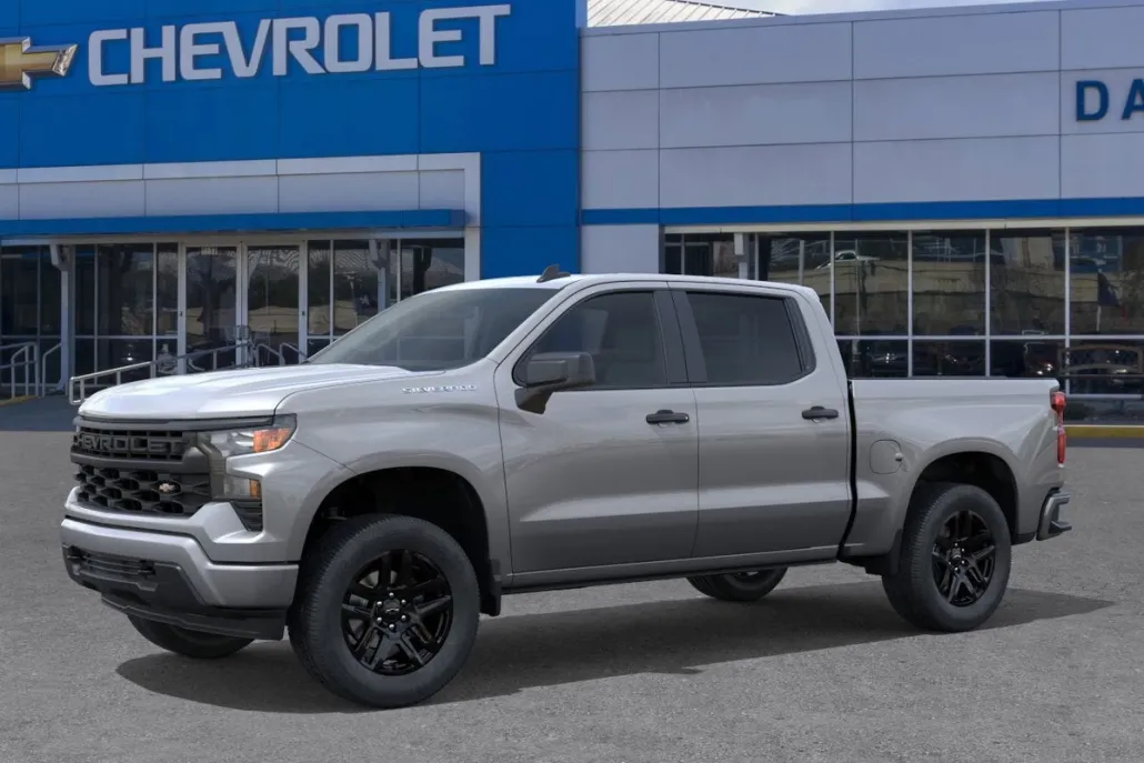 2026 Chevrolet Silverado 1500 Custom photo 1