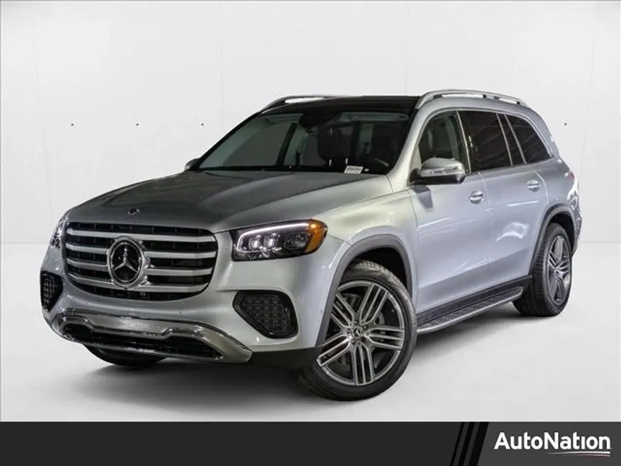 2025 Mercedes Benz GLS 450 4MATIC photo 1