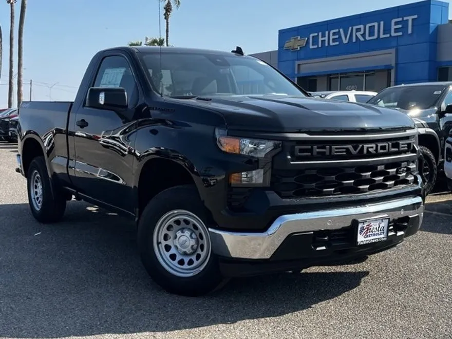 2026 Chevrolet Silverado 1500 photo 1