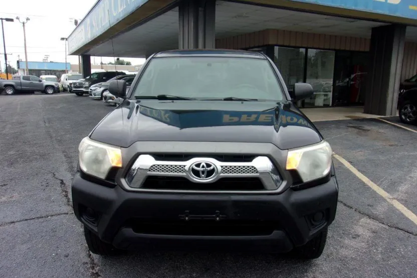 2015 Toyota Tacoma PreRunner Double Cab photo 1