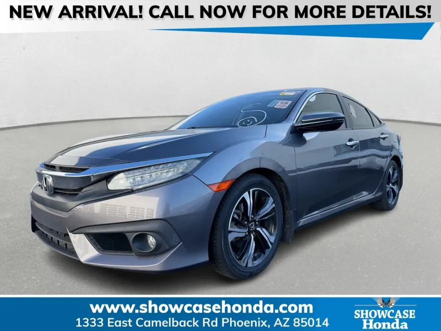 2017 Honda Civic Touring photo 1