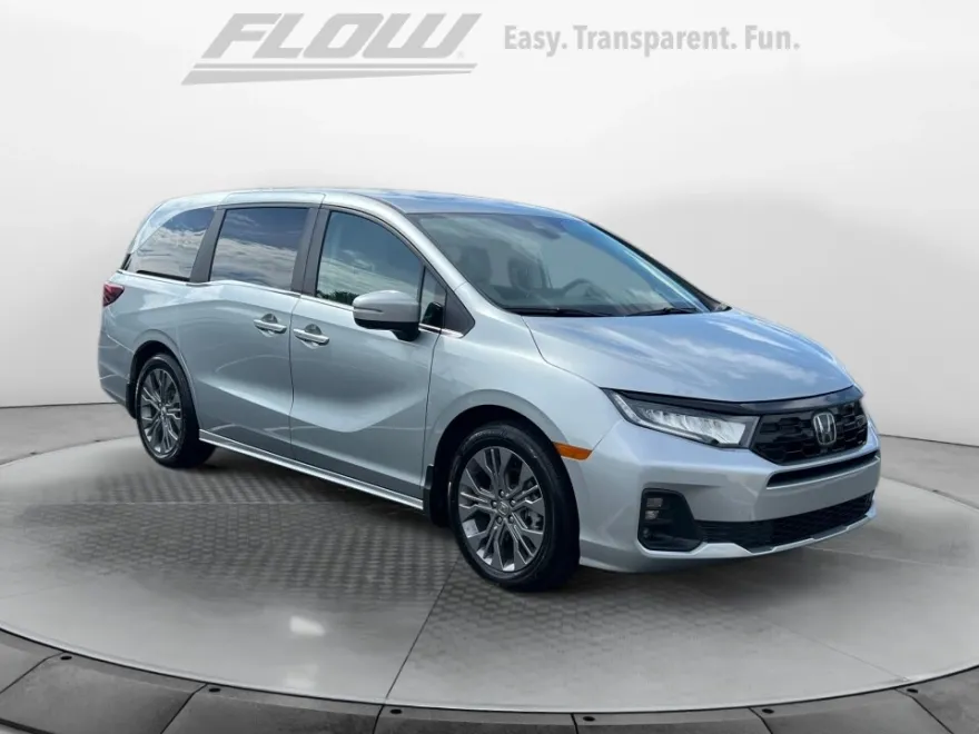 2025 Honda Odyssey Touring photo 1