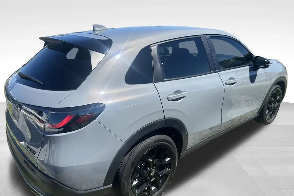 2024 Honda HR-V Sport photo 1