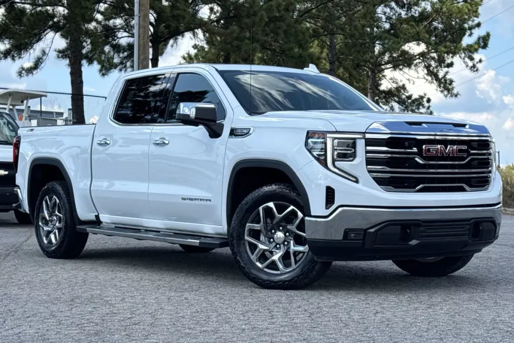 2025 Gmc Sierra 1500 SLT photo 1