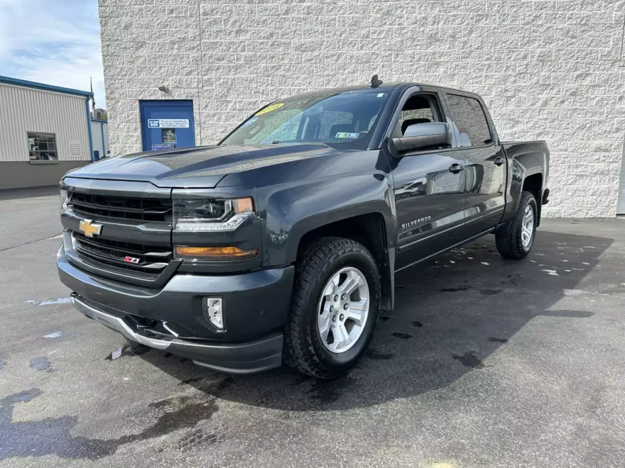 2018 Chevrolet Silverado 1500 photo 1