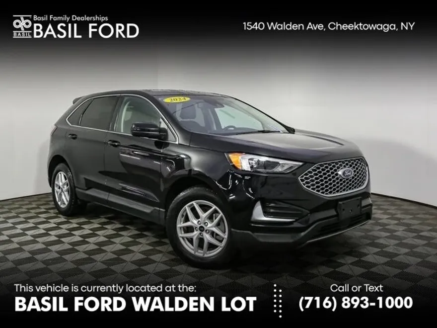2024 Ford Edge SEL photo 1